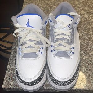 Jordan’s royals 3s